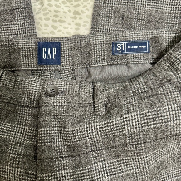 NWT! GAP Men’s Wool Blend Plaid Relaxed Trousers Pants Size 31x32 - Picture 6 of 9